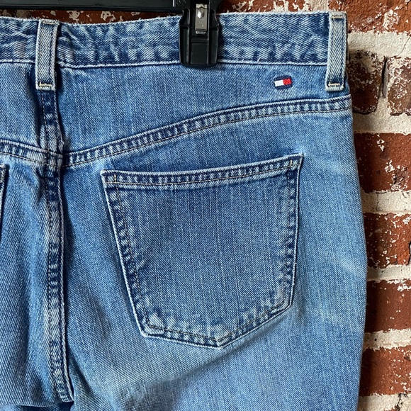 Tommy Hilfiger Y2K light wash flare jeans - Picture 8 of 9